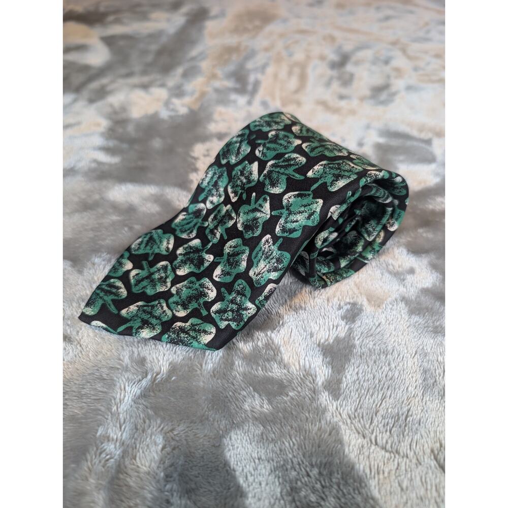 robert talbot tie Four Leaf Clover St Patrick's Say Design Silk Vintage